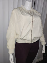 Load image into Gallery viewer, Bomb-Her in Ivory