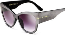 Load image into Gallery viewer, Wood Framed Sunglasses